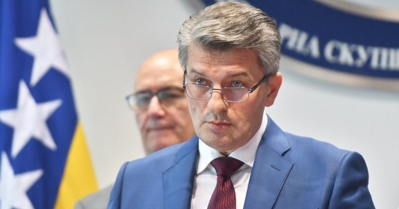 Državni zastupnik SDA Šemsudin Mehmedović obratio se javnosti: Bošnjaka niko ne treba da se boji, osim onih koji ugrožavaju našu opstojnost i sigurnost