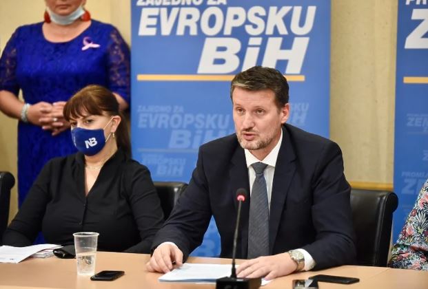 Senad Šepić jasno iznio stavove Nezavisnog bloka: Uvođenje etničkih izbornih jedinica bi bilo pogubno