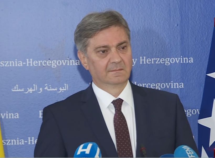 Denis Zvizdić direktan: “Ako se Dodik ne odazove Tužilaštvu, postat će bjegunac unutar države”