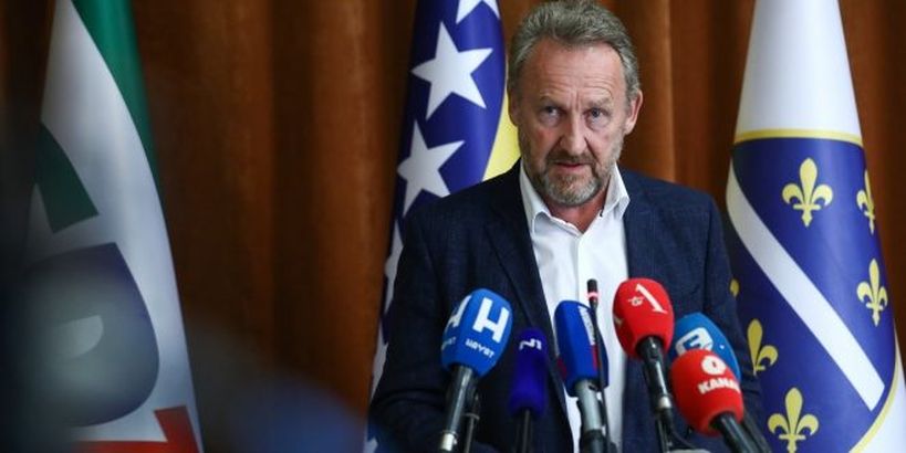 Izetbegović: “Uprkos sila koje nasrću na vrijednosti ZAVNOBiH-a, BiH je na putu izgradnje prosperitetne države