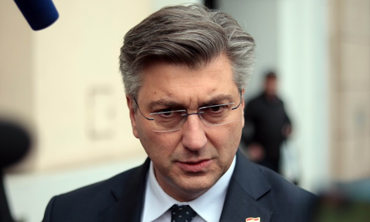 Premijer Hrvatske Andrej Plenković iz Brisela: “Zbog BiH se u raspravu uključila Angela Merkel”