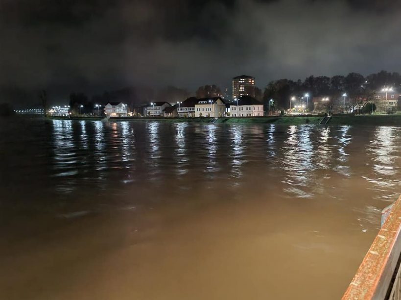 Iz Općine se zvanično oglasili: “Nivo Bosne na području Maglaja još u porastu, maksimalna opreznost i pripravnost!”