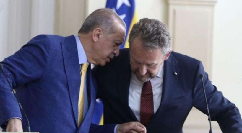 Bakir Izetbegović se obratio javnosti, tvrdi da je to tako: “Erdogan ispunjava Alijin emanet, Bošnjaci – podržite ga”