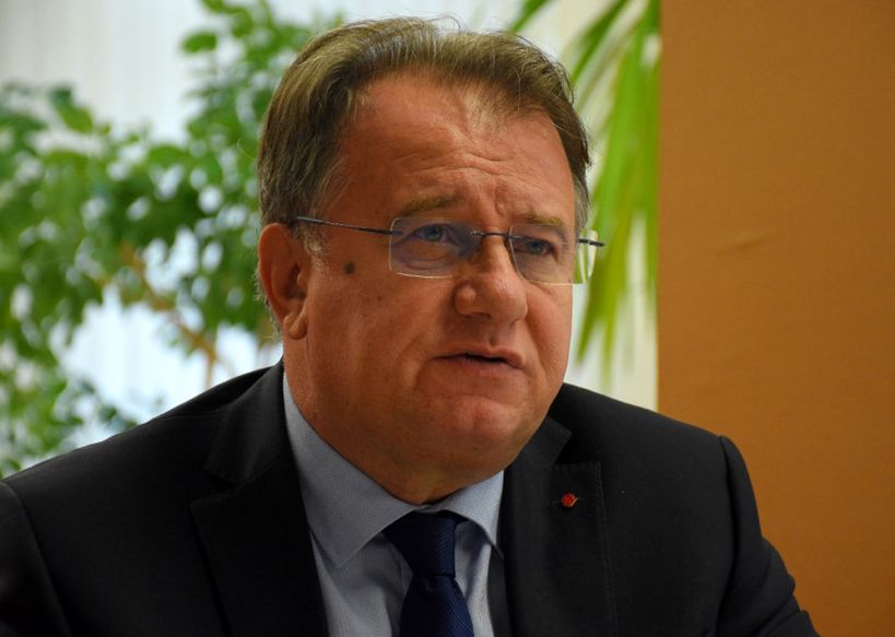 Nermin Nikšić javno poručuje: “Zastrašujuća je količina bijesa i antagonizma koja je sa svih strana usmjerena ka predstavnicima međunarodne zajednice”