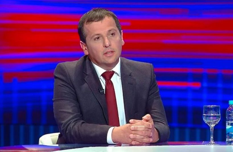 Nebojša Vukanović se oglasio nakon što je zbog njega reagovalo obezbjeđenje u NSRS: “Na silu su došli na vlast, silom je brane”