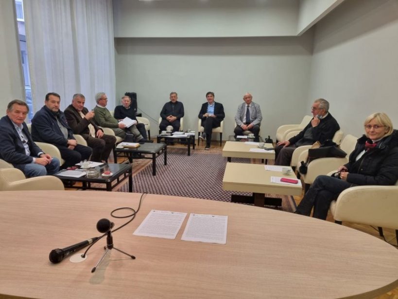 Kakva je ovo samo jaka ekipa: Ganić, Pejanović, Komšić, Silajdžić i Lazović usaglasili niz stavova i zaključaka tokom sastanka sa delegacijom organizacija civilnog društva