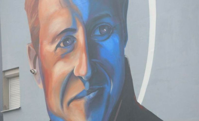 Ako je ko zaslužio, onda je to on, dobročinstvo koje nije zaboravljeno: Mural Michaelu Schumacheru u Sarajevu pri kraju