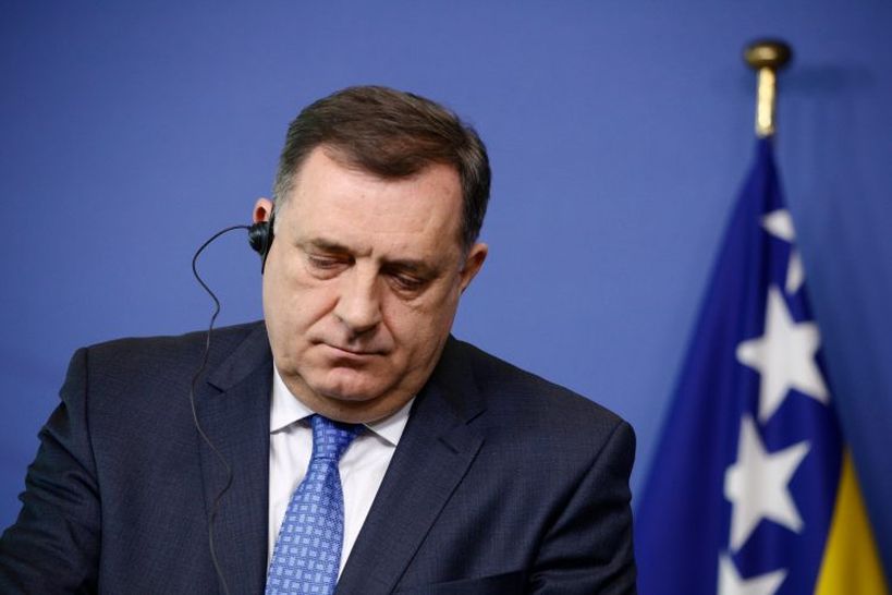 Iz Delegacije Evropske unije javno odbrusili Miloradu Dodiku: “Huškački i pogrdni komentari narušavaju stabilnost i povjerenje među građanima”
