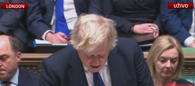 Johnson se obratio u britanskom parlamentu govoreći o ruskom napadu na Ukrajinu: “Zaledićemo imovinu ruskih oligarha”