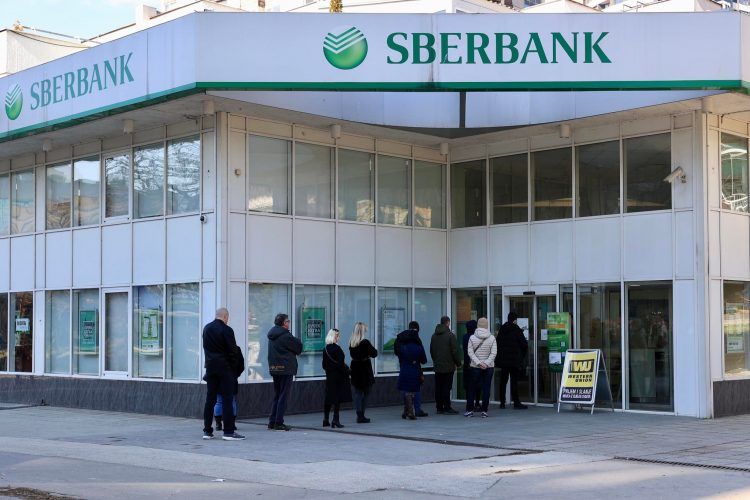 Najnovije informacije u vezi Sberbank u BiH su upravo pristigle: Iskorištena zakonska ovlaštenja, Agencija za bankarstvo RS preuzela je upravljanje bankom u ovom bh. entitetu