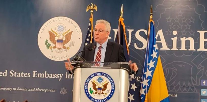 Ambasada SAD u Bosni i Hercegovini oštro zaprijetila zbog pokušaja HDZ-a da osigura crnolistašima isplatu plaća u kešu