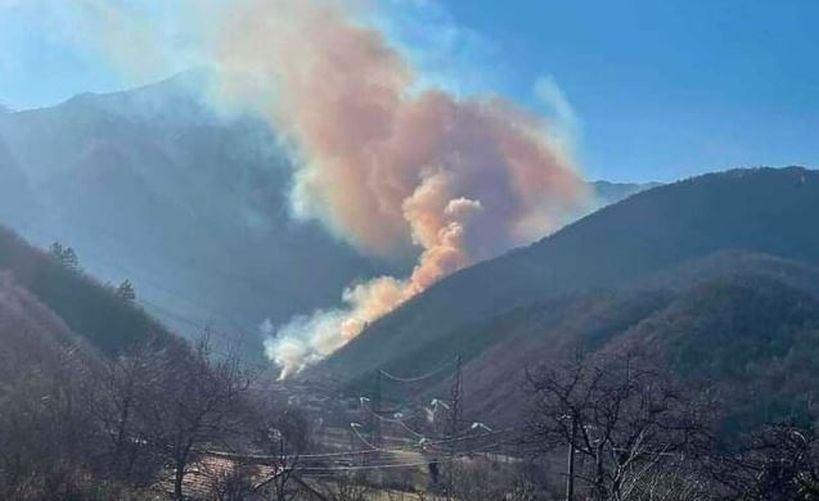 Veliki požar u BiH, vatrogasci se već duže vrijeme bore s vatrom, vjetar pravi probleme…