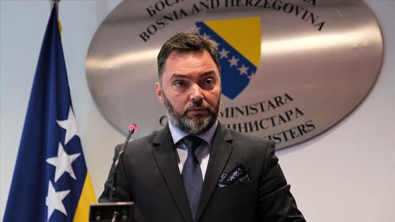 Staša Košarac prozvao Christiana Schmidta i zaprijetio otcjepljenjem RS-a, zvaničnike iz EU nazvao prodavačima magle