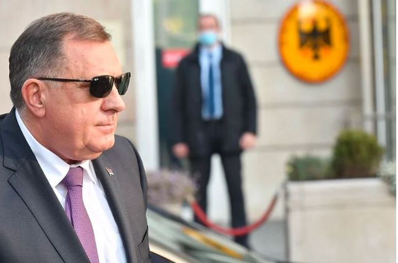 Ambasada Njemačke u Bosni i Hercegovini: “Savezna vlada očekuje da vlasti RS-a poduzmu mjere protiv odgovornih za sramno skandiranje u Banja Luci”
