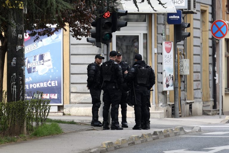 Pojačano prisustvo policije širom Sarajeva zbog obilježavanja 30. godišnjice “Dobrovoljačke”