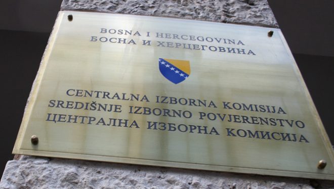 Centralna izborna komisija BiH izdala upozorenje za osobe koje prikupljaju potpise podrške političarima i strankama za učešće na izborima