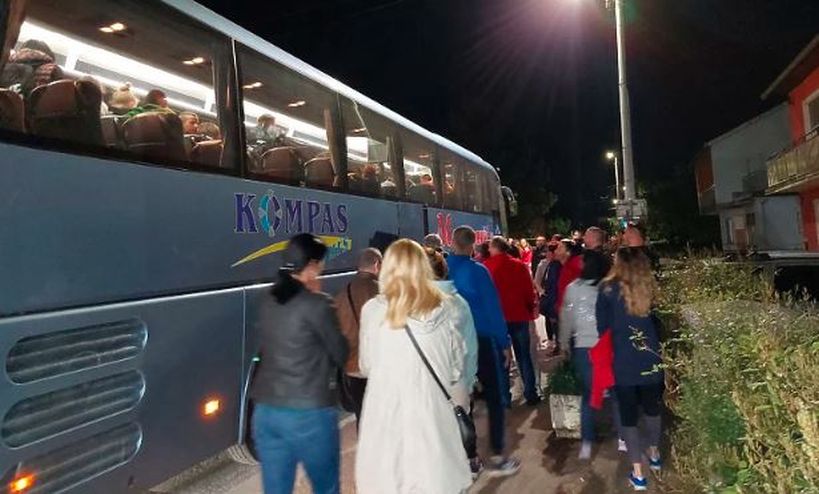 Direktorica osnovne škole potvrdila: Tokom boravka na Jahorini 18 učenika iz Prijedora završilo na infuziji