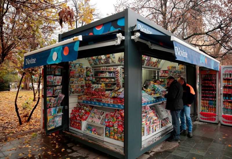 Radnica iz kioska u BiH svojim potezom oduševila i policajce: “Htjela sam da tu bude još neko prisutan kada budem otvarala novčanik”