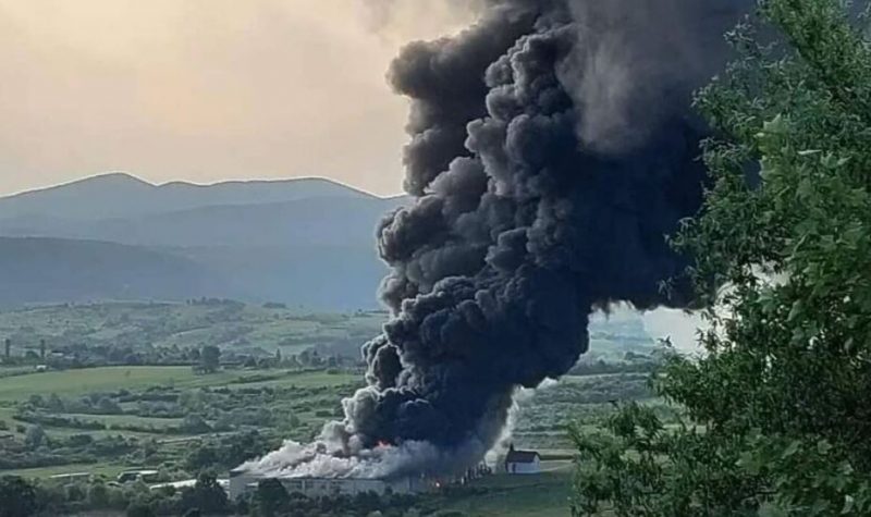 Veliki požar u BiH zahvatio fabriku austrijske firme