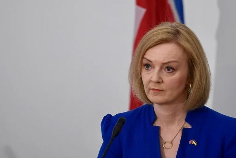 Šefica britanske diplomatije Liz Truss javno i nedvosmisleno poručila: “Obuku Oružanih snaga BiH pomažemo da mogu zaštititi svoju zemlju”