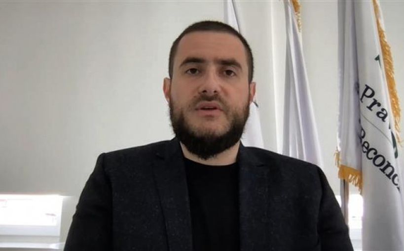 Usame Zukorlić: “Ekshumacija ponovo mogla biti odložena jer tim sudske medicine iz Beograda nije uspio da bude sklopljen zbog praznika”