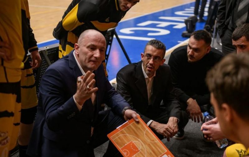 Nakon ostavke Vedrana Bosnića, zvanično je potvrđeno: Novi selektor košarkaških Zmajeva je Adis Bećiragić