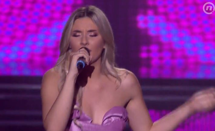 Meliha Imširović iz Gradačca u finalu Zvezda Granda numeru pjevačice iz Maglaja vrlo uvjerljivo otpjevala, svi Bosanci su zaista odlični!