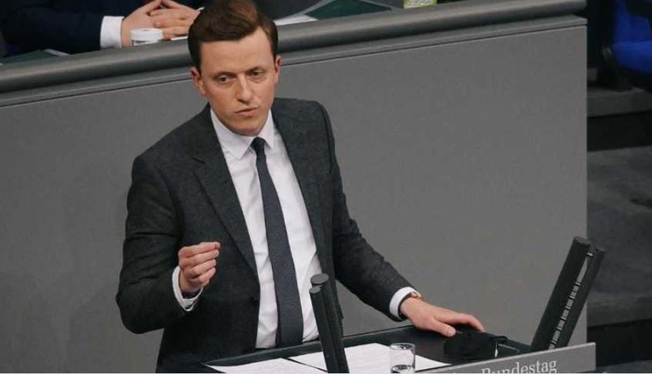 Adis Ahmetović u njemačkom Bundestagu ispraćen aplauzom, bez imalo ustezanja je poručio: Moramo potisnuti etno-nacionalističke ideologije na Zapadnom Balkanu