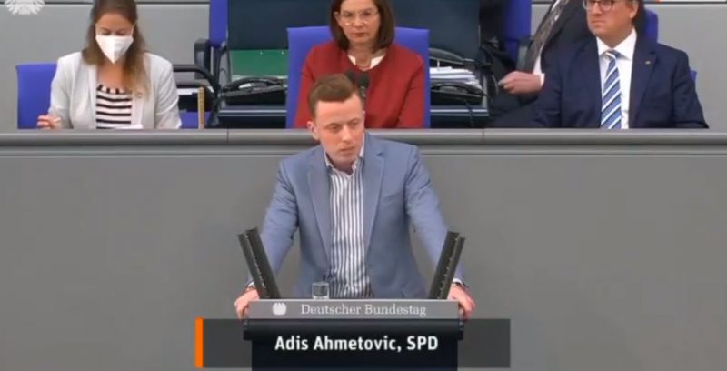 Salom se nekoliko puta prolamao aplauz: Ovako se bori za BiH, pogledajte kako se Adis Ahmetović obratio u njemačkom Bundestagu!
