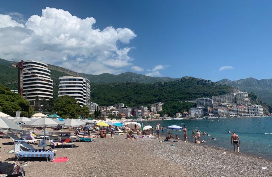 Perjanica crnogorskog turizma u problemu: Špic sezone, a kao da je proljeće…