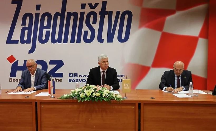 Skandalozni zaključci HNS-a, ode ovo baš predaleko: “Christiana Schmidta bi da presele u Brisel, a Bosnu i Hercegovinu da teritorijalno reorganizuju”