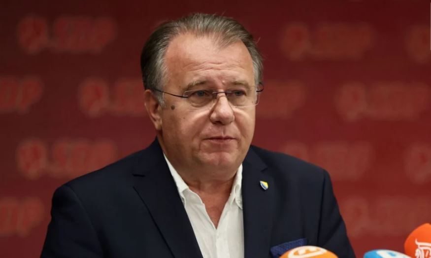 Predsjednik SDP-a Nermin Nikšić u veoma oštrom tonu progovorio o SDA i DF-u: “Odluka Ustavnog suda BiH po apelaciji Komšića i Džaferovića razotkrila je još jedan spin”