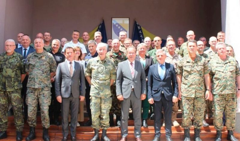 Vojna delegacija Evropske unije kod ministra odbrane Bosne i Hercegovine Sifeta Podžića: “Imate našu podršku, evropski put BiH se mora ubrzati”