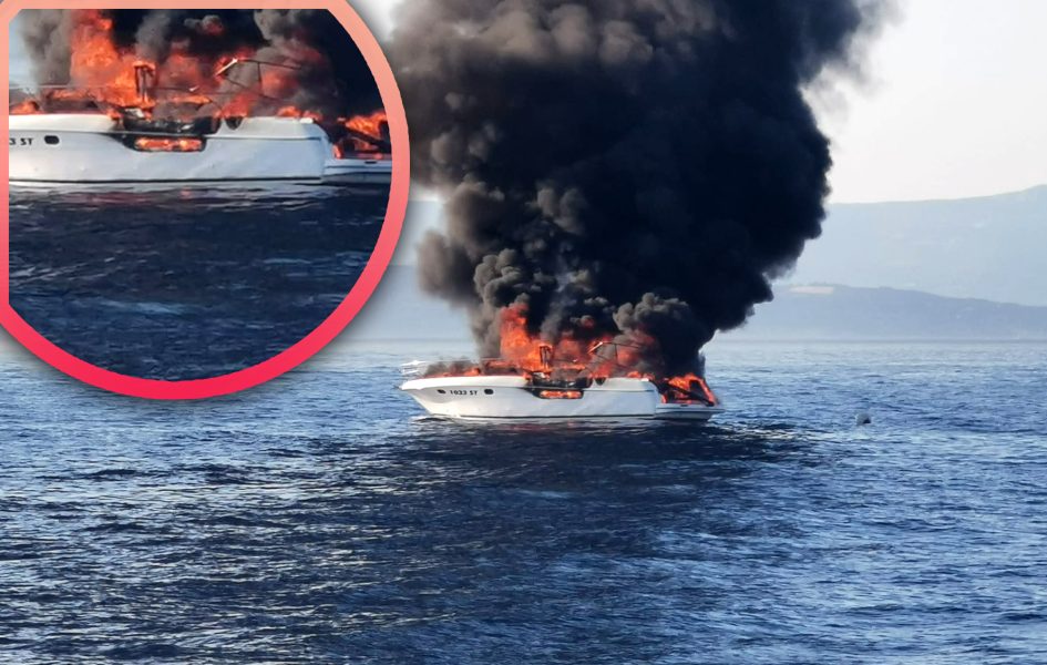 Pogledajte snimak sa lica mjesta, velika drama odigrala se na Jadranu: Gusti dim, gori brodica, četiri osobe na vrijeme pobjegle od vatrene buktinje