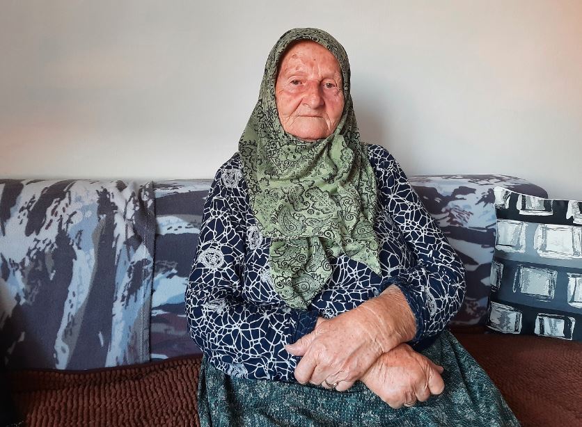 Ima 92 godine: Bajramska priča sa Umom Hasanić iz Misurića kod Maglaja