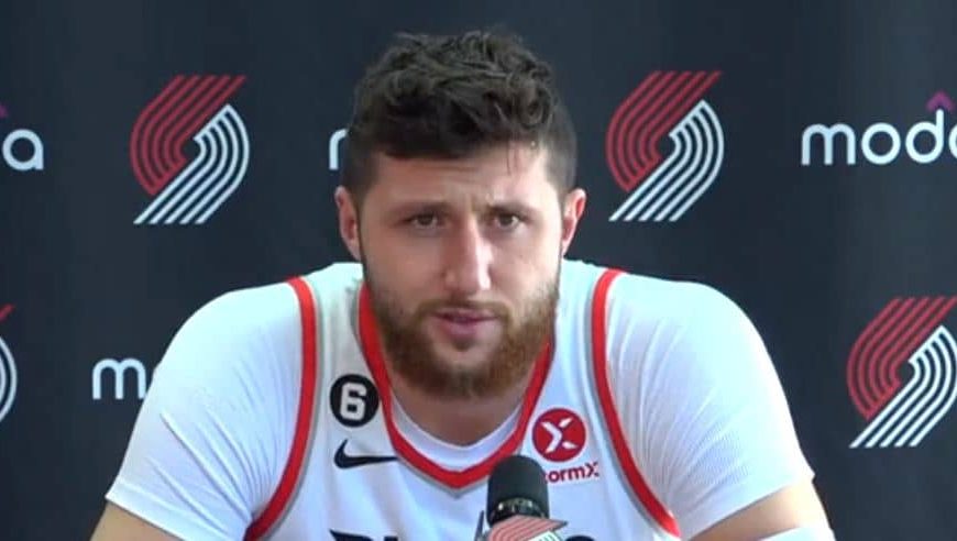 Američki mediji bruje: Jusuf Nurkić na pragu senzacionalnog transfera!