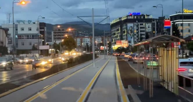 Pogledajte kako izgleda vožnja rekonstruisanom tramvajskom prugom od Čengić Vile do Ilidže u Sarajevu