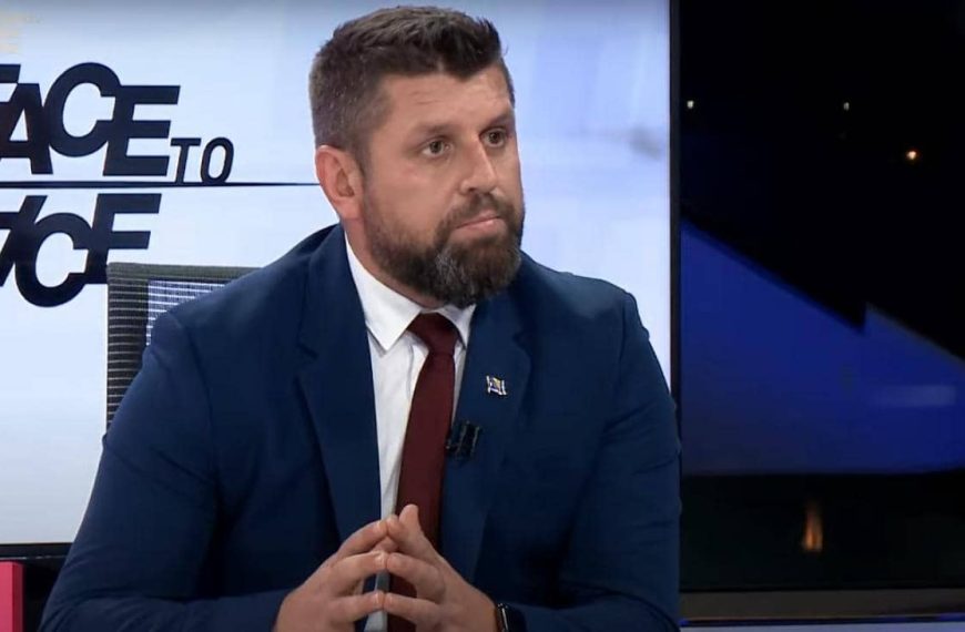 Potpredsjednik RS se oglasio, Ćamil Duraković traži obustavljanje istrage protiv imama Mahića: ‘Apelujem na razum’