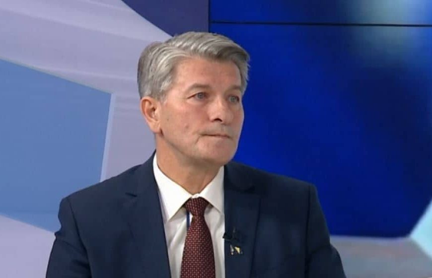 Šemsudin Mehmedović otvoreno i bez uvijanja: “Članovi i simpatizeri SDA su žrtvovali Izetbegovića zbog države BiH”