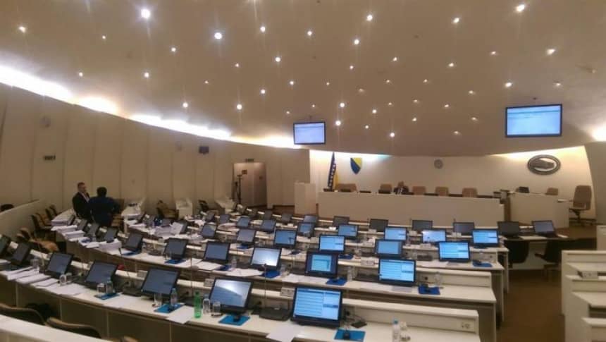 Pogledajte listu: Ovo su 42 nova zastupnika u Parlamentu BiH koji će imati “bezobrazno” visoke plate