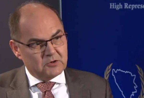 Visoki predstavnik Christian Schmidt u žustrom obraćanju: “Ne volim biti previše oštar prema zvaničnicima, ali ih pozivam da izvrše svoje…