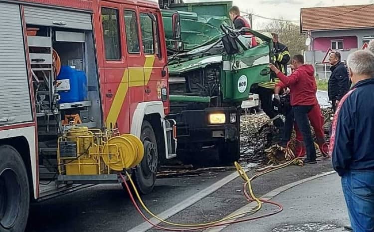 Tragična nesreća u BiH: Stablo palo na kabinu kamiona, poginuo vozač