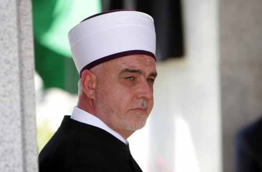 Reisu-l-ulema Husein ef. Kavazović ove godine neće organizovati bajramski prijem, odlučeno da se novac za tu namjenu donira