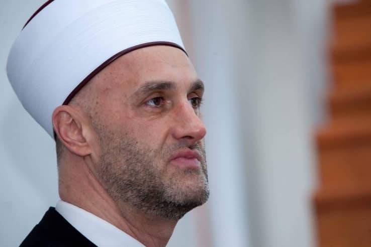 Muhamed efendija Velić se oglasio nakon presude u slučaju “Dženan Memić”: “Podignimo svi svoj glas i osudimo ovu farsu od suđenja i pravde”