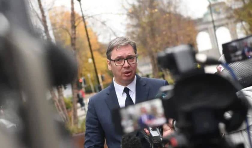 Predsjednik Srbije Aleksandar Vučić poslao poruke iz Brisela: “Pred nama su besane noći i svakako mnogo teških dana, ali ćemo mi poslušati ono što će biti savjet Borella”