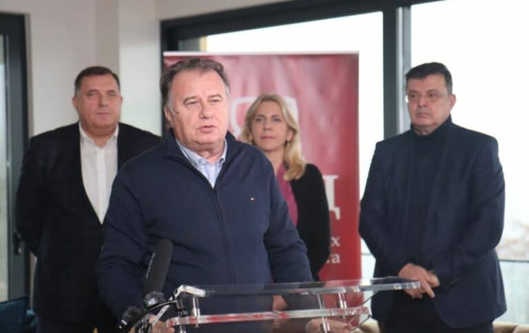 Predsjednik SDP-a Nermin Nikšić poslao poruke iz Banja Luke: “Imamo pun kapacitet da formiramo stabilne strukture vlasti na nivou BiH”