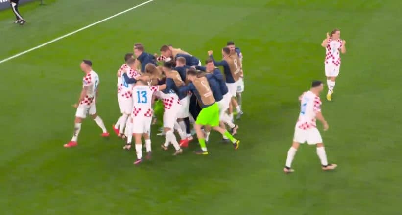 Evo kako je srbijanski, a kako hrvatski komentator reagovao na gol Brune Petkovića koji je odveo Hrvate u polufinale. Razlika je i više nego očigledna…