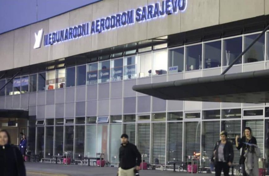 Oglasili se sa Međunarodnog aerodroma Sarajevo nakon što je Ljubiša Ćosić pokušao blokirati produženje staze