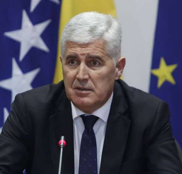 Dragan Čović u Mostaru otvoreno poručio: “Da nije bilo HVO-a, danas BiH ne bi…