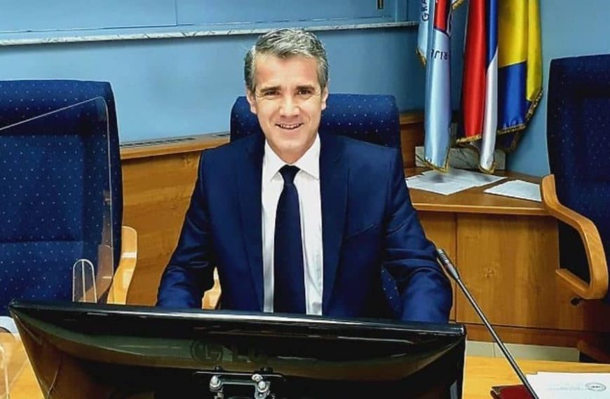 Oglasili se saopštenjem za javnost: Demokratska fronta isključila iz stranke Mirsada Duratovića jer je podržao novo Vijeće ministara